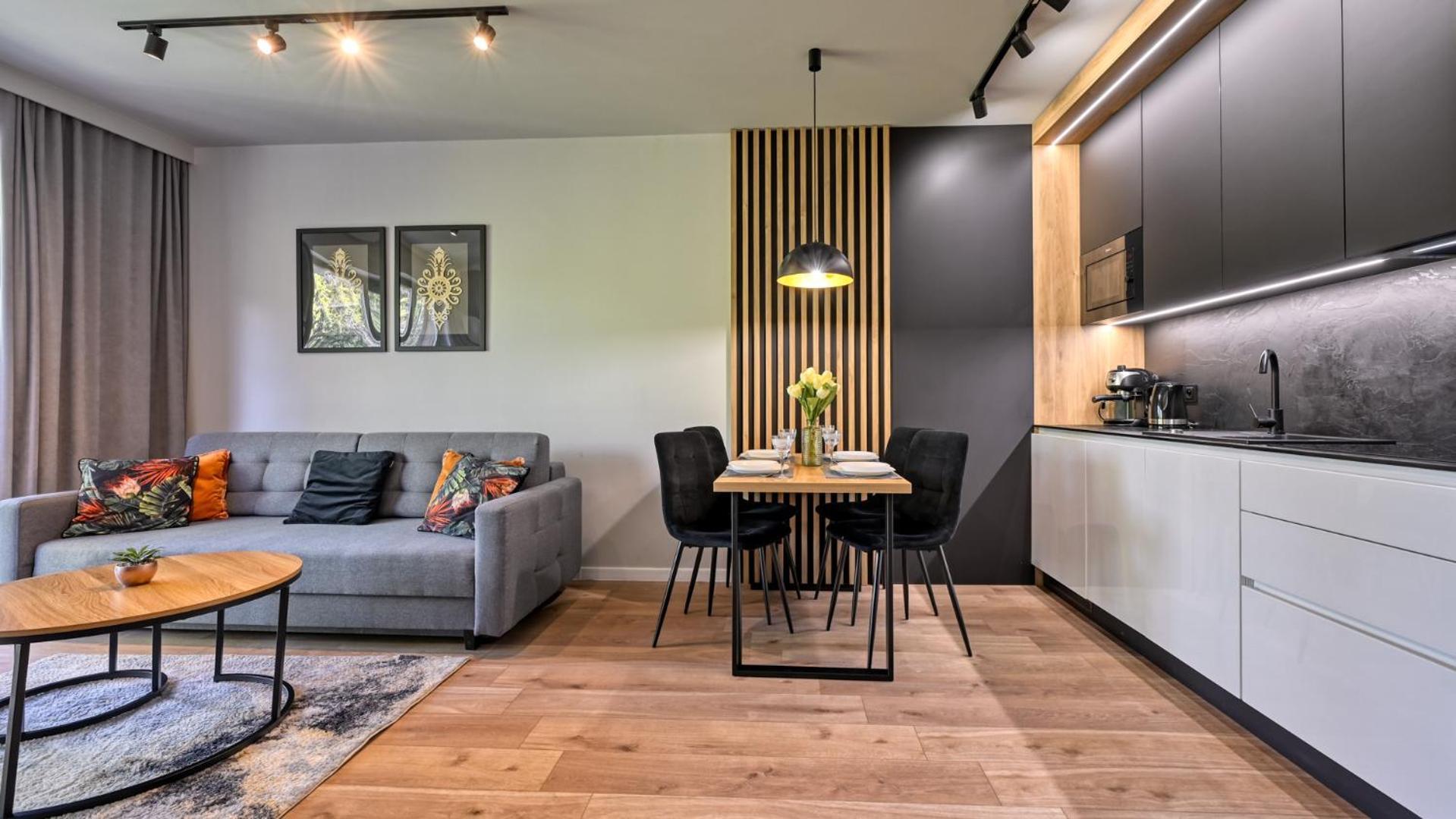 Apartamenty Z Basenem I Saunami Stone Hill Resort II Vip Centrum By Royal Aparts Szklarska Poręba Eksteriør billede
